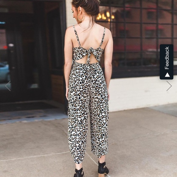 3/$12🔸Willow and Root Animal Print Jumper - Picture 2 of 13